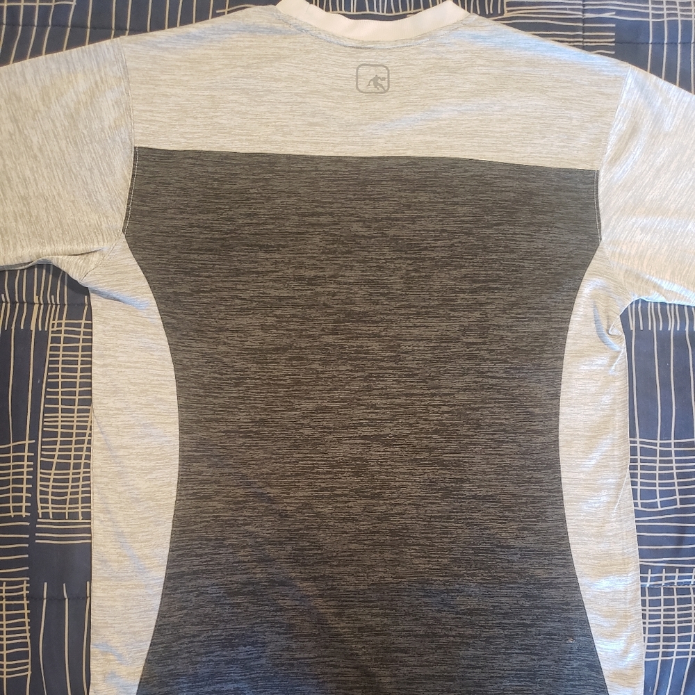 Shirt - Picture 2 of 7